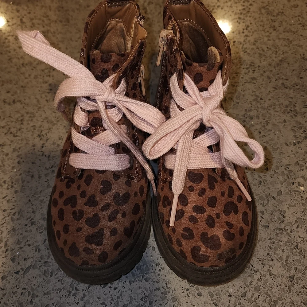 Cat & Jack Girls' Brown Leopard Print Lace-Up Boots with Pink Laces